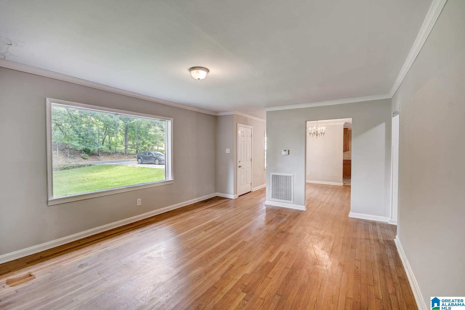 309 Sun Valley Road Birmingham, AL 35215 - Photo 11 of 31