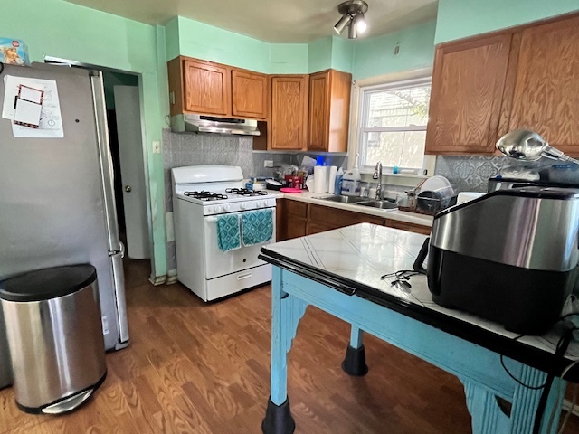 3651 West 64th Place Chicago, IL 60629 - Photo 15 of 35