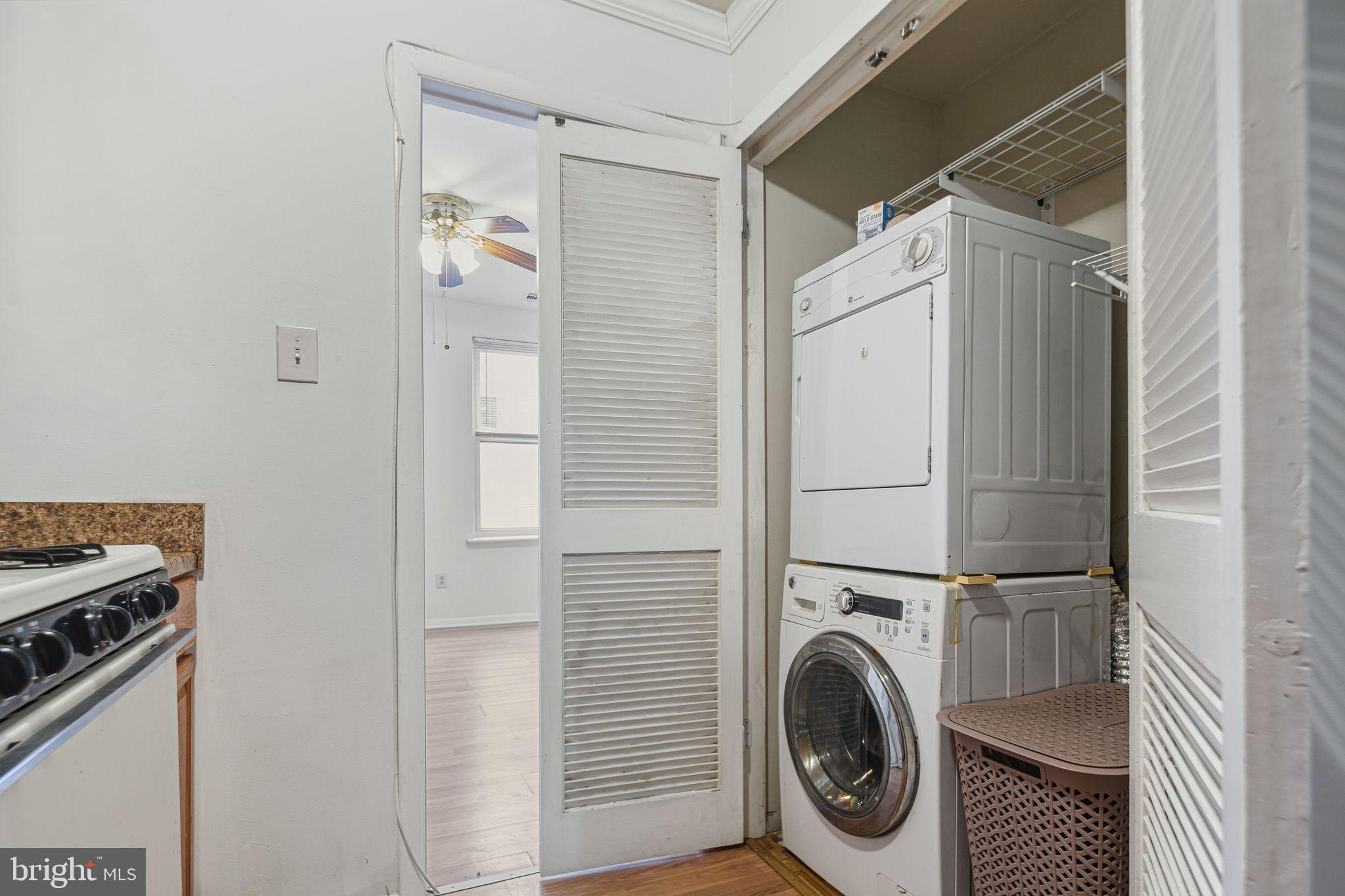 788 South 2nd Street, Unit 2 Philadelphia, PA 19147 - Photo 8 of 11 a utility room with dryer and washer