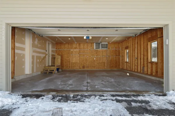 $850,000 | 228 Cushing Road, Unit A, Newmarket, NH 03857
