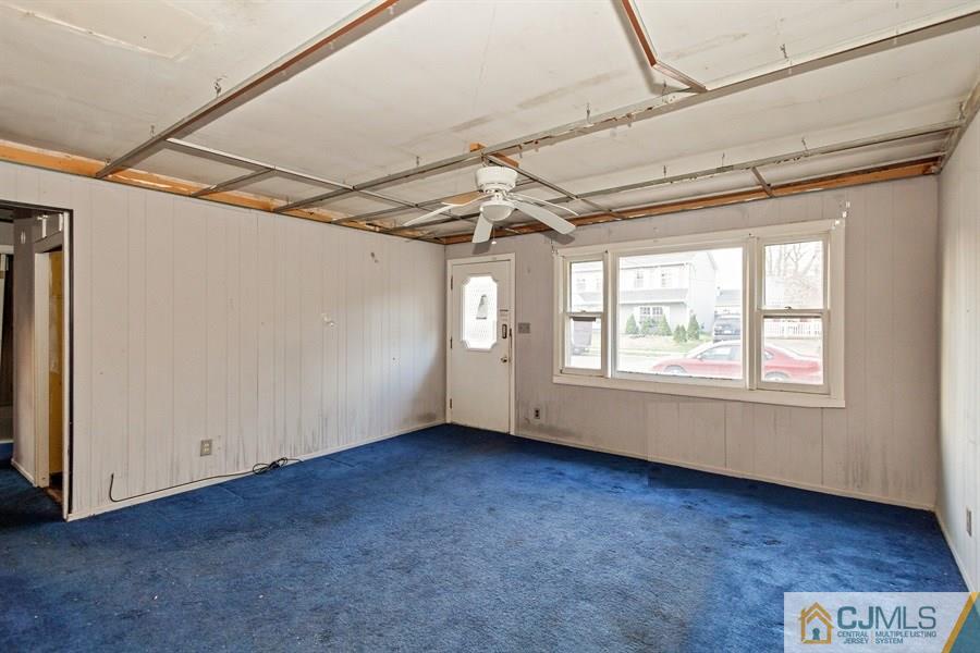 25 Brookville Road Edison, NJ 08817 - Photo 5 of 11 a view of an empty room with a window