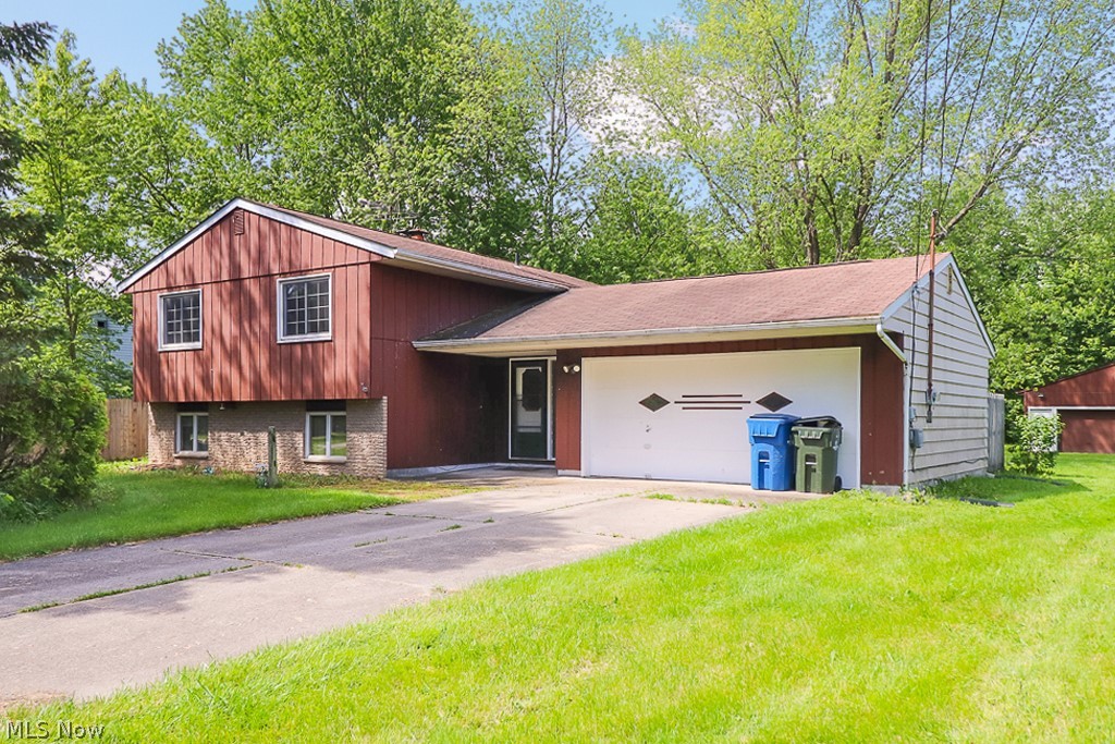 9396 Island Road North Ridgeville, OH 44039 - Photo 2 of 32 Gallery Image 2