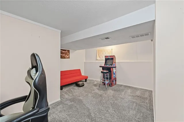 $245,000 | 6201 East 140th Place, Grandview, MO 64030