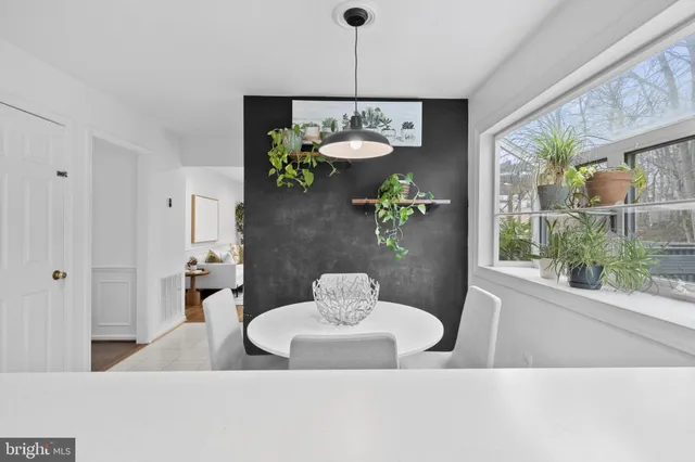 $925,000 | 8104 Viola Street, Springfield, VA 22152