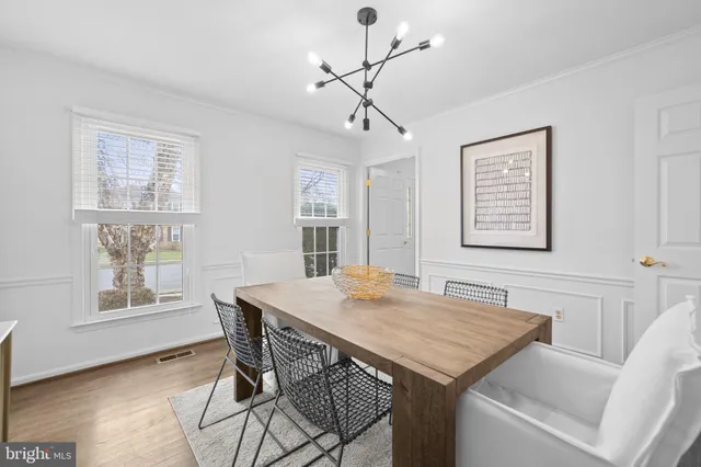 $925,000 | 8104 Viola Street, Springfield, VA 22152