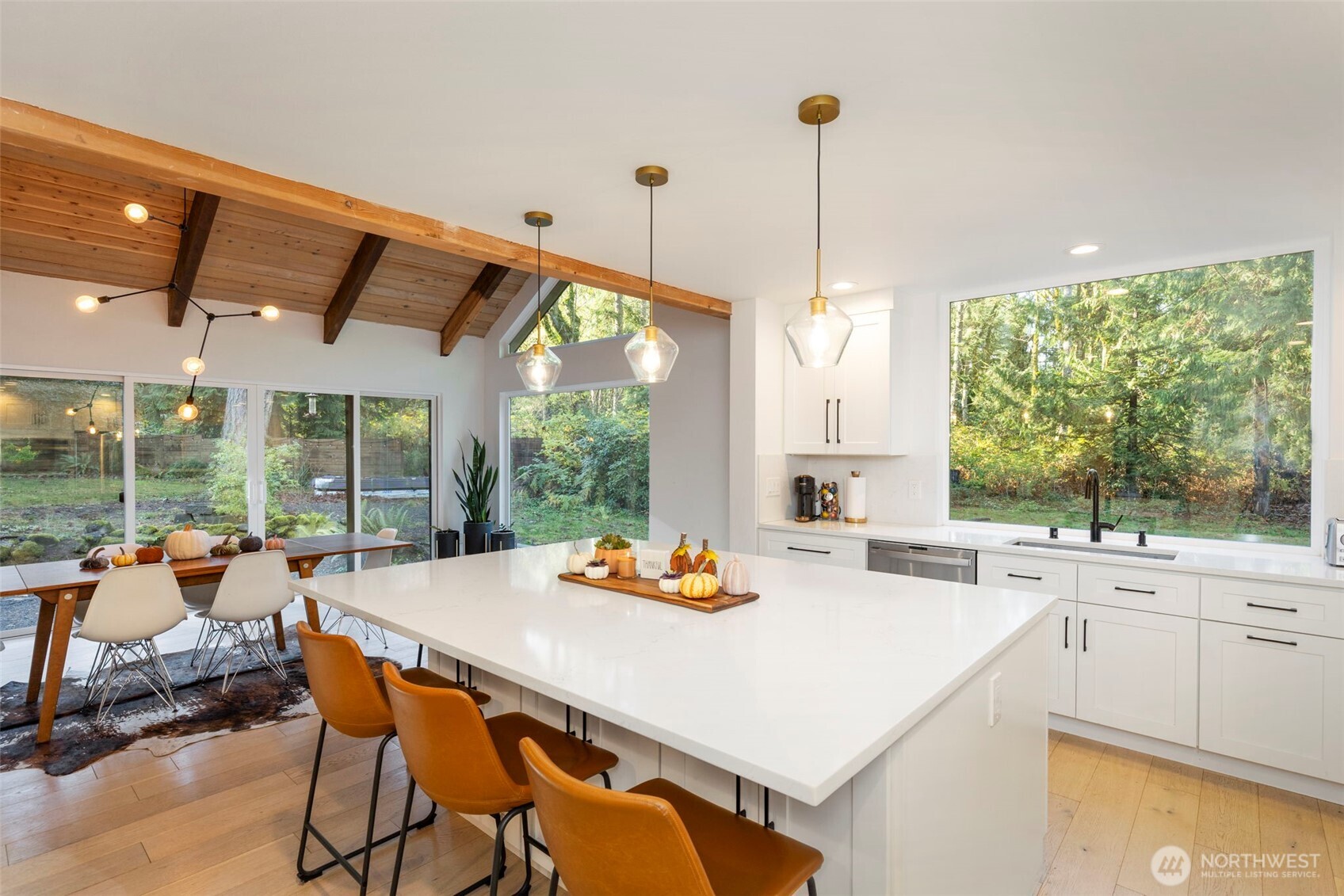 16455 Agate Point Road Northeast Bainbridge Island, WA 98110 - Photo 7 of 26 a outdoor space with furniture and window