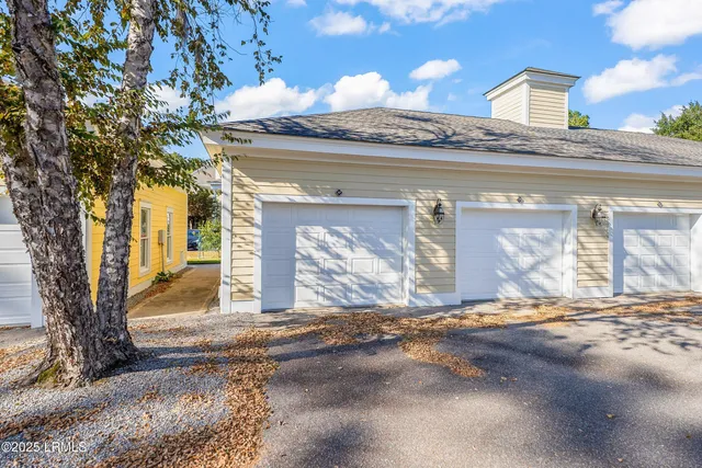 $1,950,000 | 5 Rising Tide Drive, Unit P, Beaufort, SC 29902