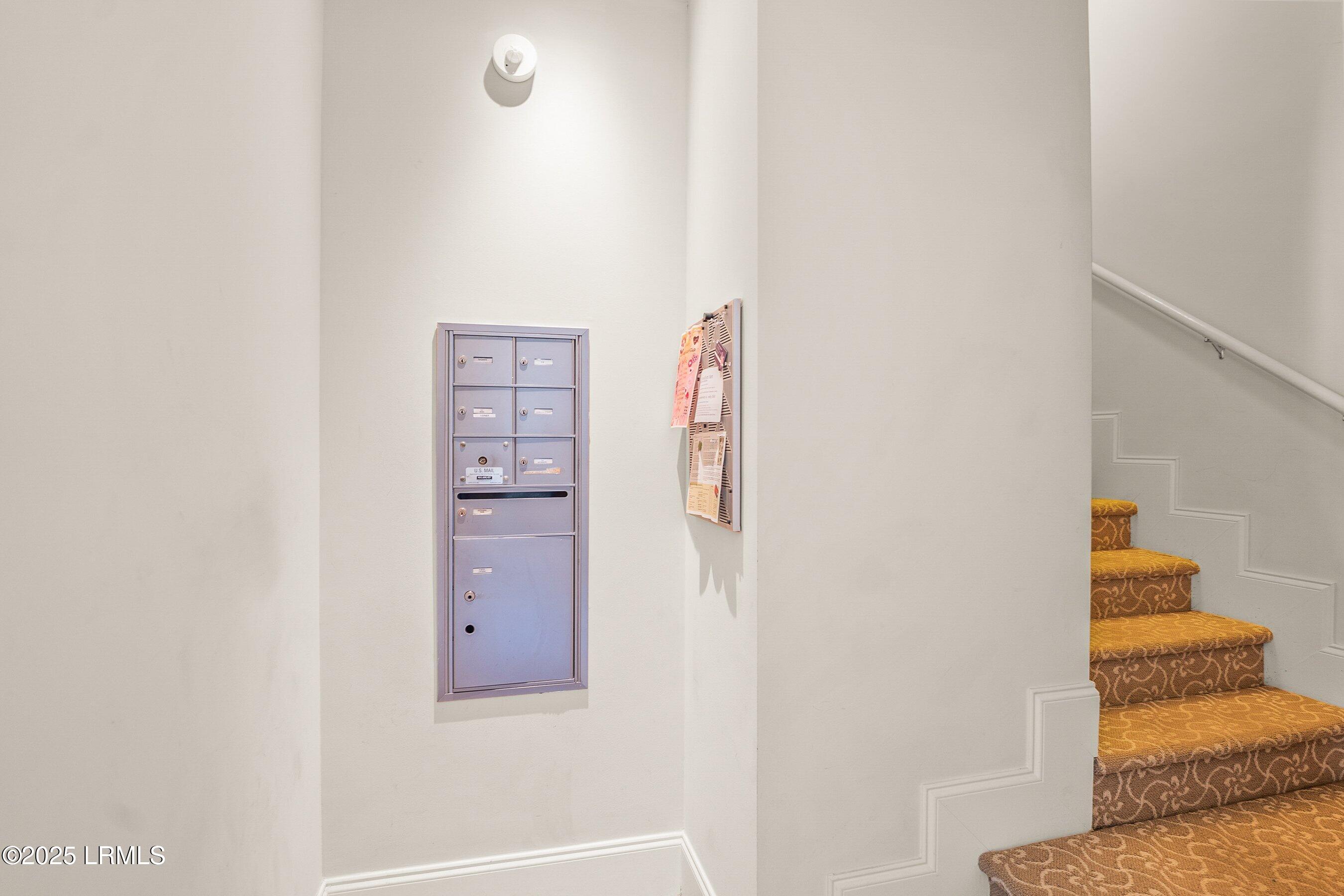 5 Rising Tide Drive, Unit P Beaufort, SC 29902 - Photo 6 of 85 DSC06817-35-1.jpg-SMALL