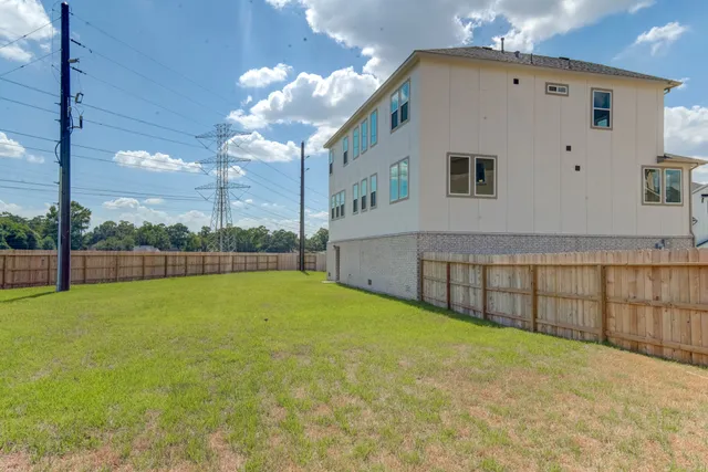 $565,900 | 20630 Dynamic Court, Humble, TX 77338