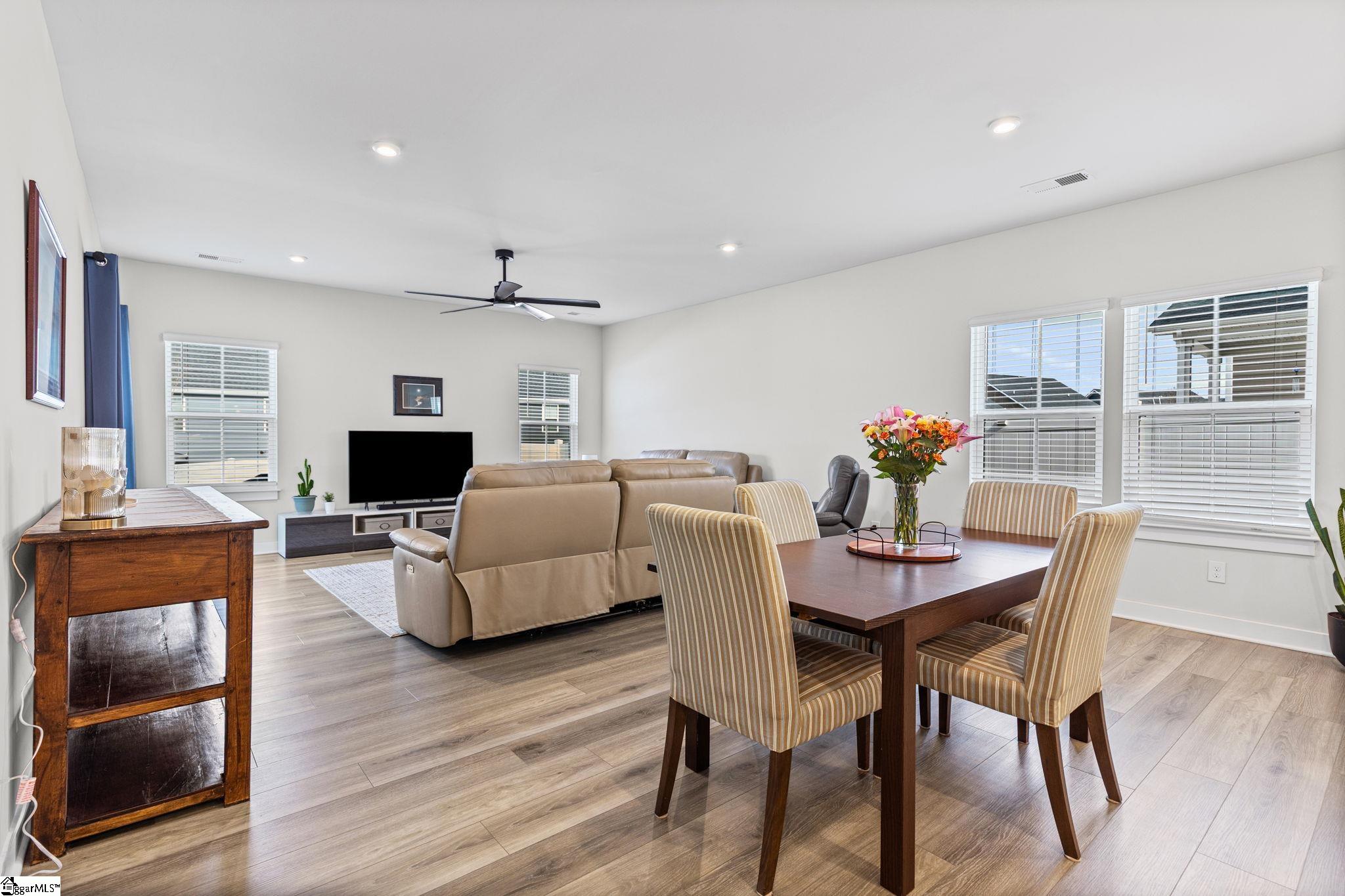 42 Comanche Trail Greenville, SC 29607 - Photo 15 of 47