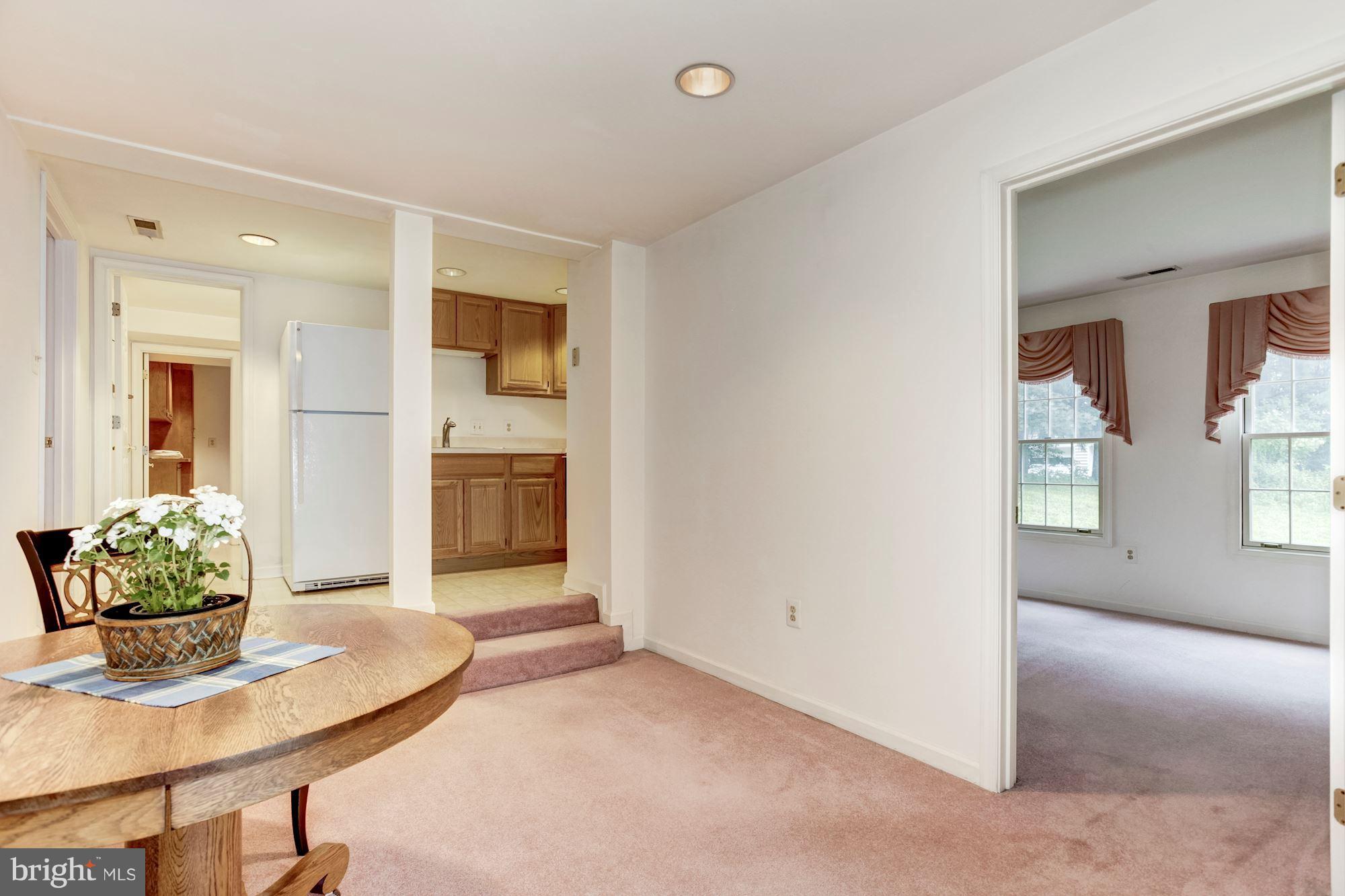 9620 Watkins Road Gaithersburg, MD 20882 - Photo 24 of 30 Lower Level In-law Suite With Kitchen and Bedroom