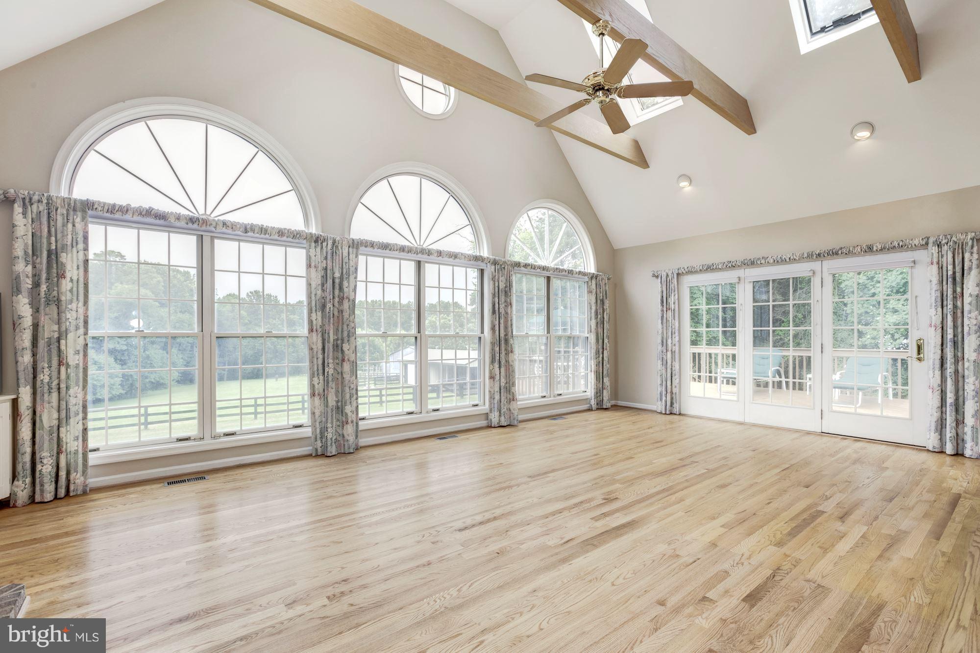 9620 Watkins Road Gaithersburg, MD 20882 - Photo 10 of 30 Great Room