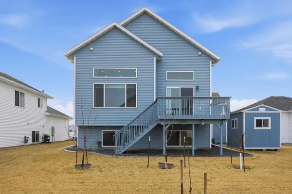 $415,000 | 7274 29th Street South, Fargo, ND 58104