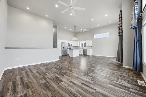 $415,000 | 7274 29th Street South, Fargo, ND 58104