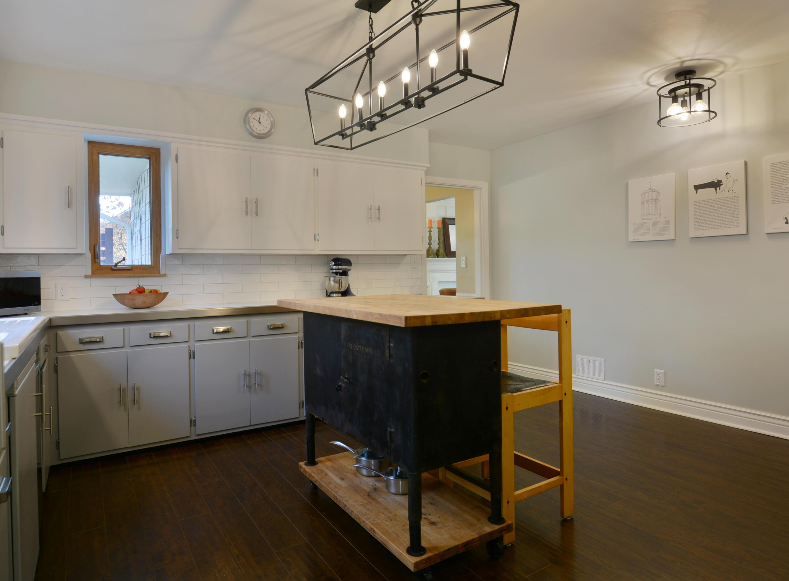 2510 Dover Road Columbus, OH 43209 - Photo 10 of 33 Kitchen 4