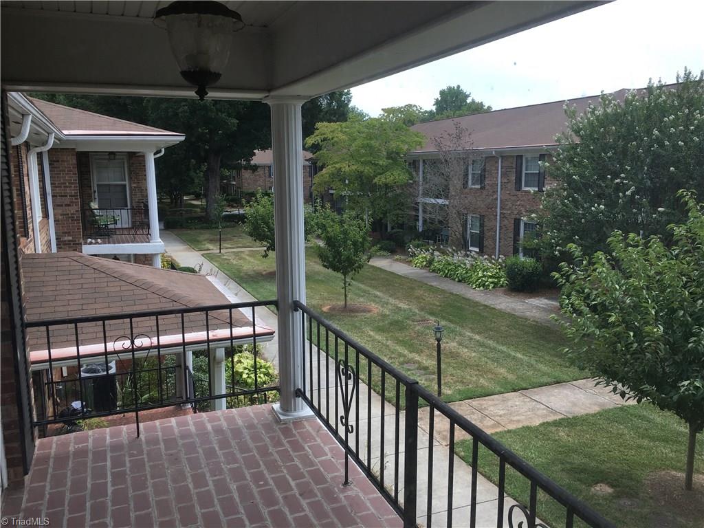 2711 Reynolda Road, Unit D8 Winston-Salem, NC 27106 - Photo 11 of 11 Gallery Image 11