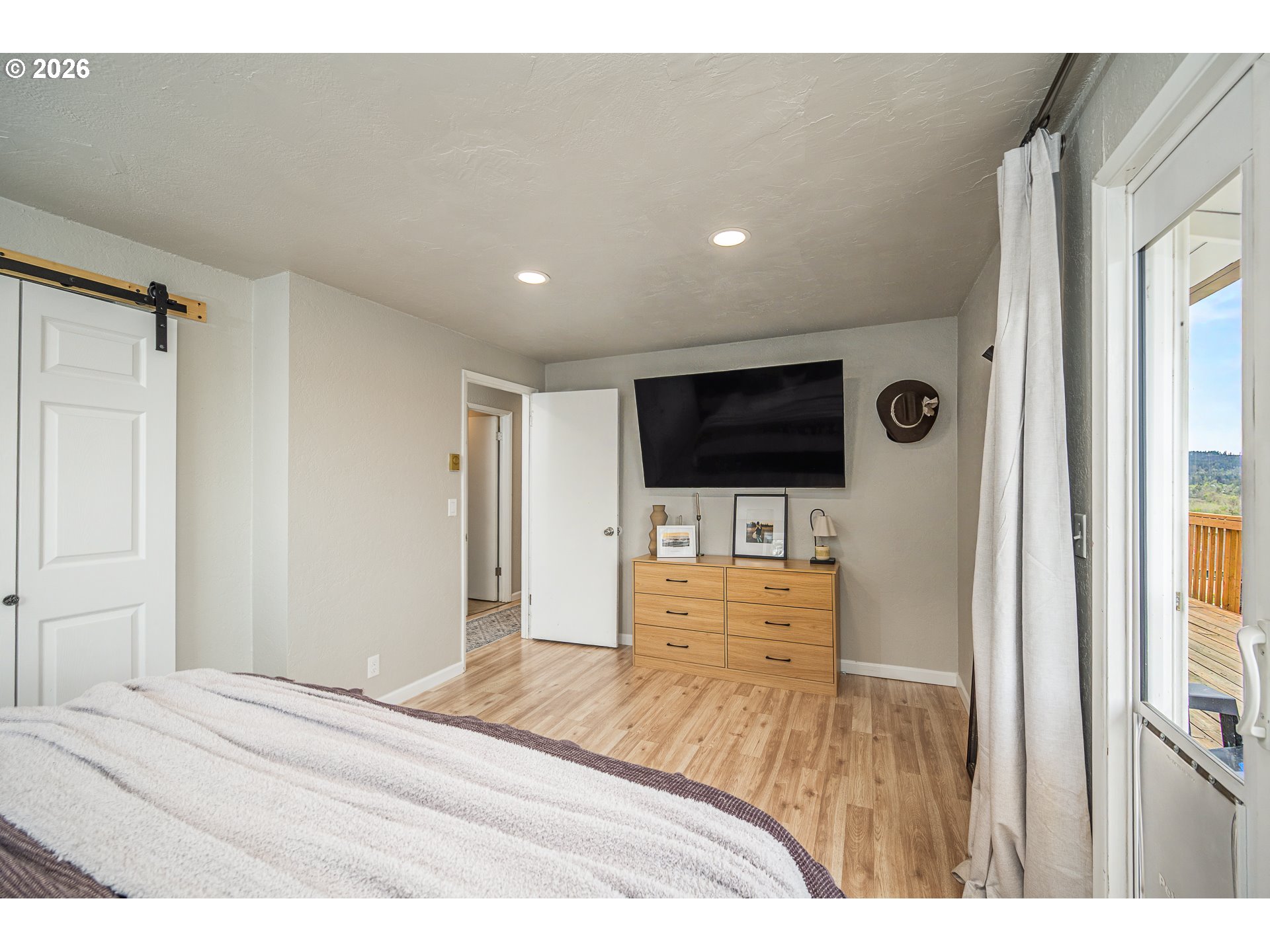 745 Boulder Loop Creswell, OR 97426 - Photo 13 of 22