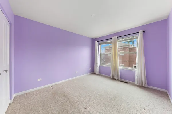 $350,000 | 2411 North 75th Avenue, Elmwood Park, IL 60707