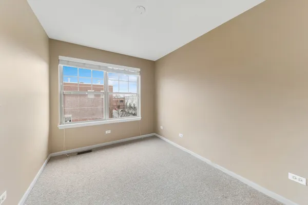 $350,000 | 2411 North 75th Avenue, Elmwood Park, IL 60707