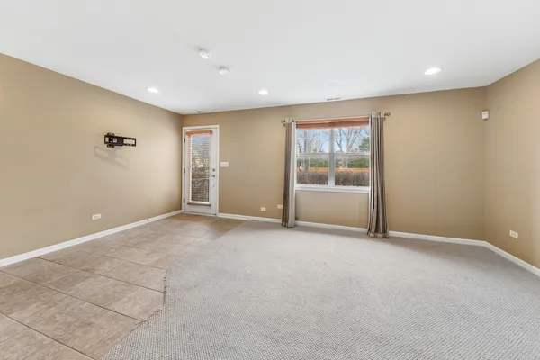$350,000 | 2411 North 75th Avenue, Elmwood Park, IL 60707