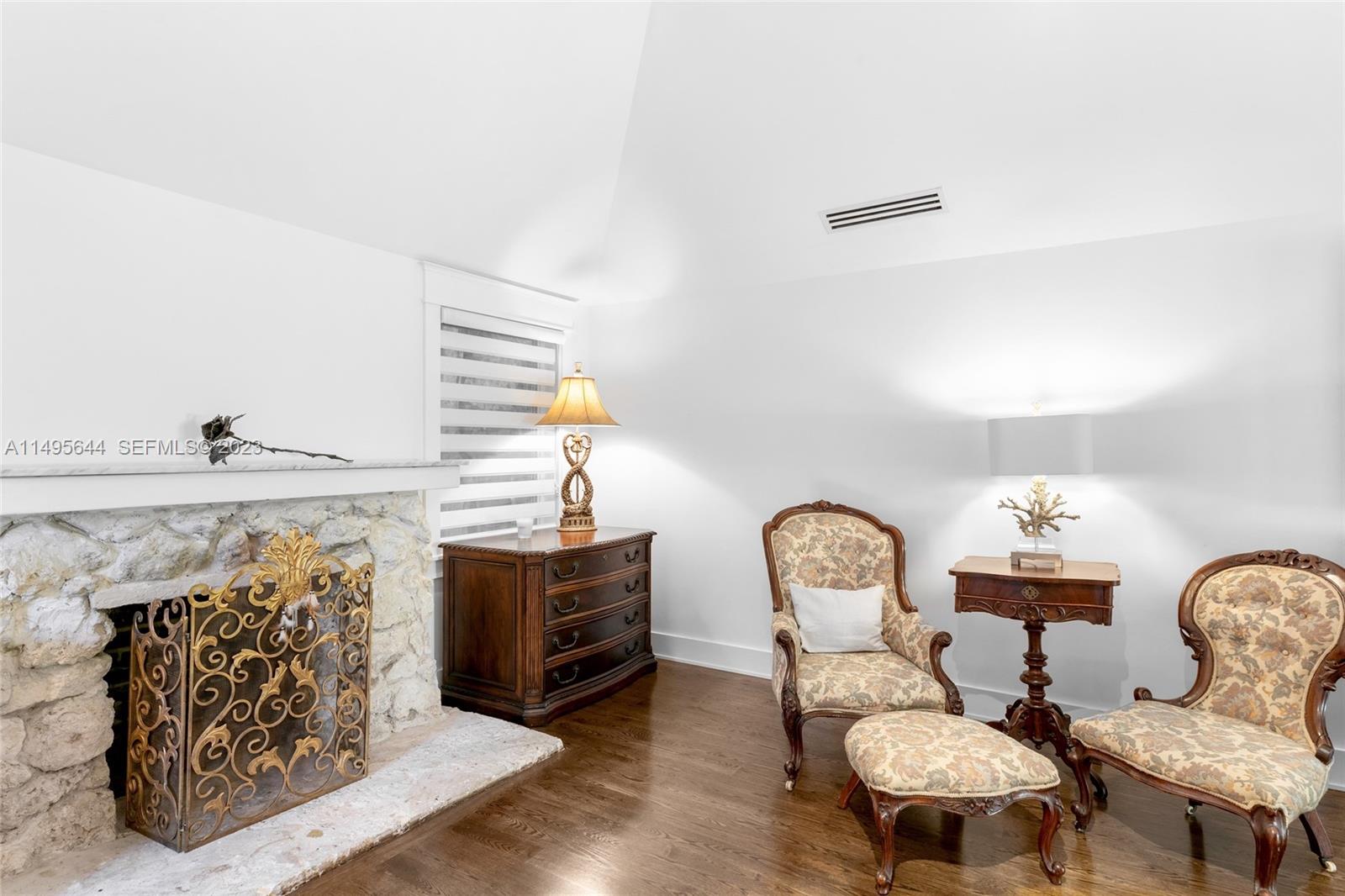 3659 Bayview Road Miami, FL 33133 - Photo 13 of 68