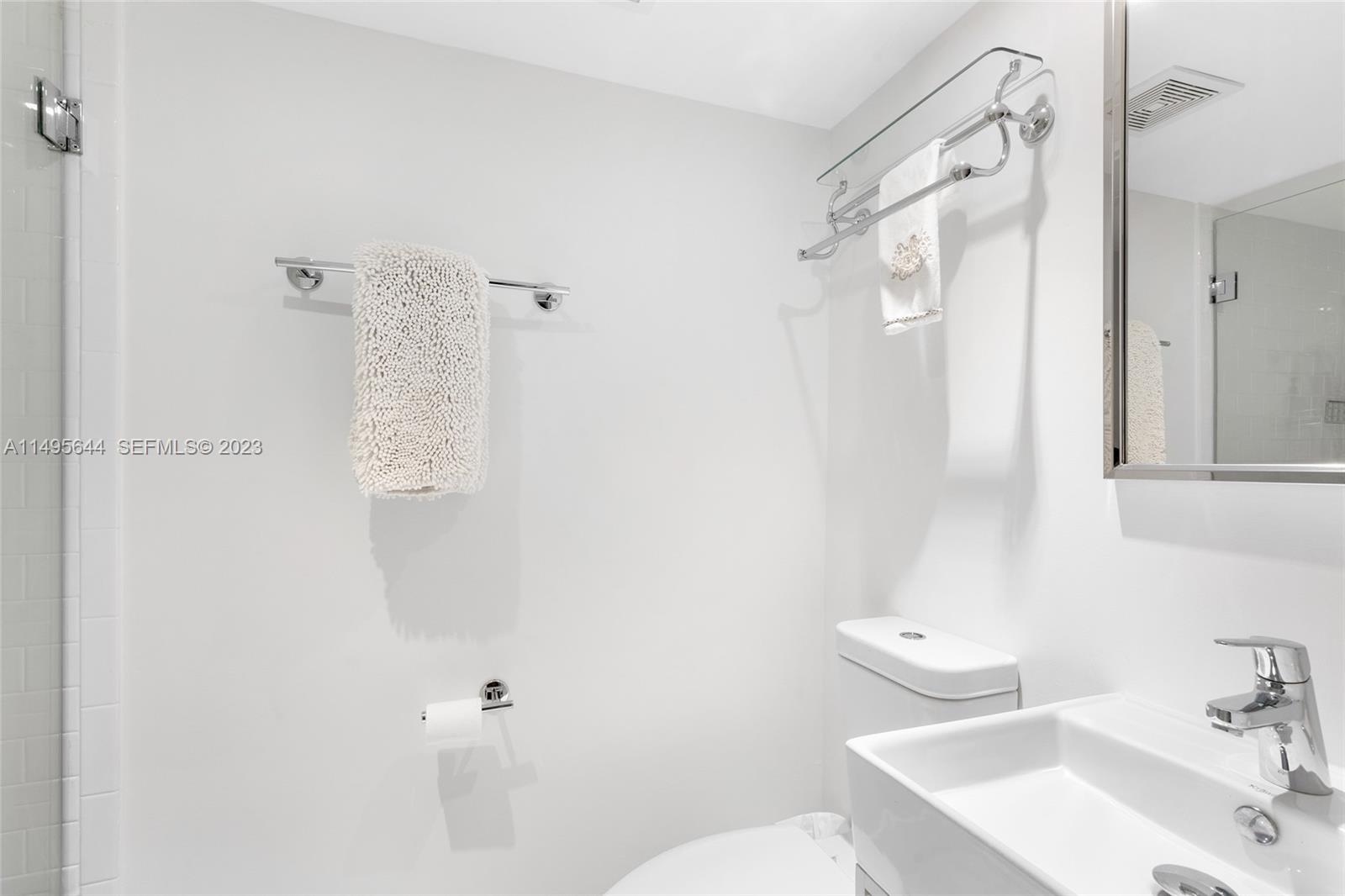 3659 Bayview Road Miami, FL 33133 - Photo 33 of 68