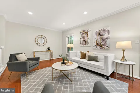 $750,000 | 11792 Great Owl Circle, Reston, VA 20194