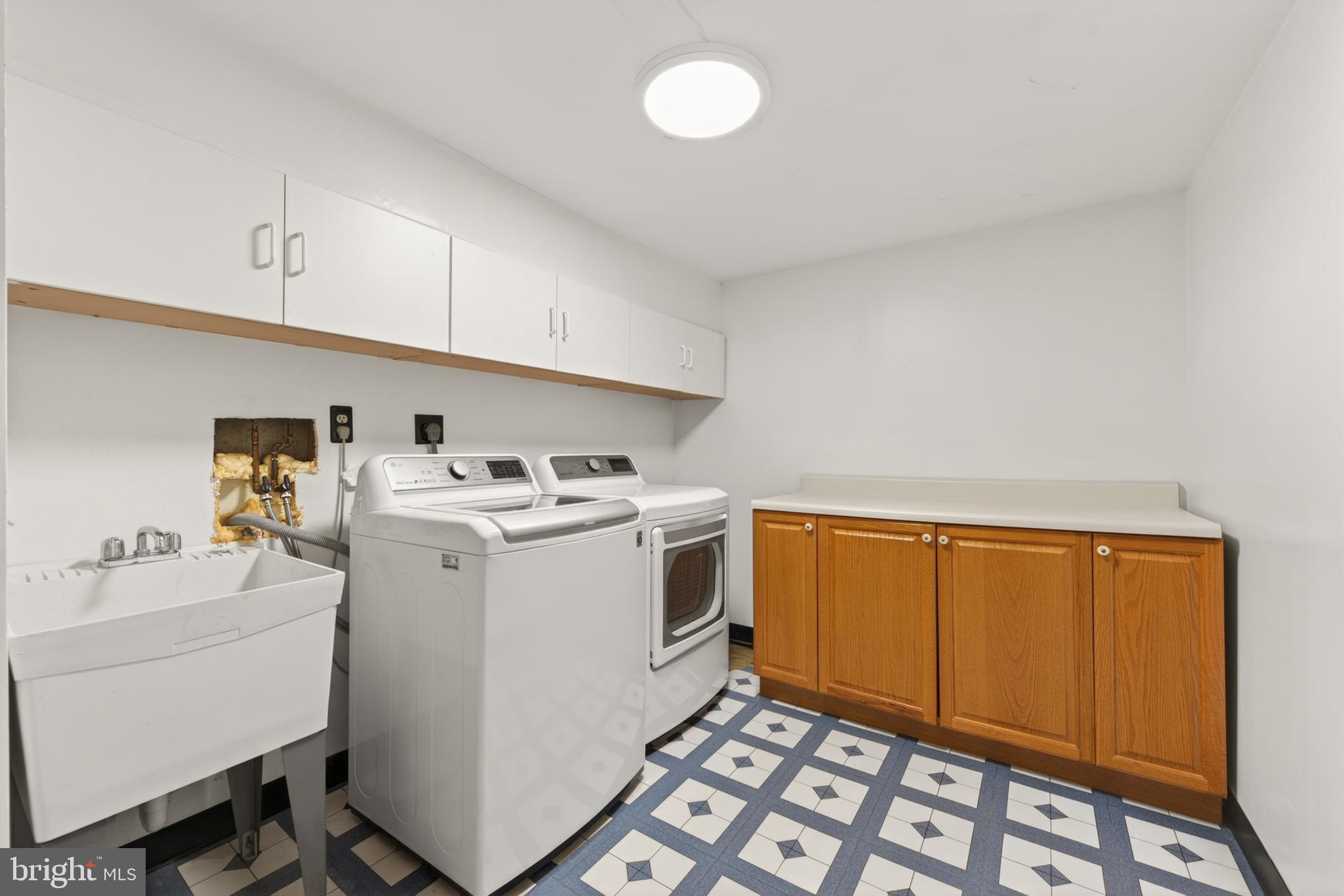 11792 Great Owl Circle Reston, VA 20194 - Photo 33 of 56