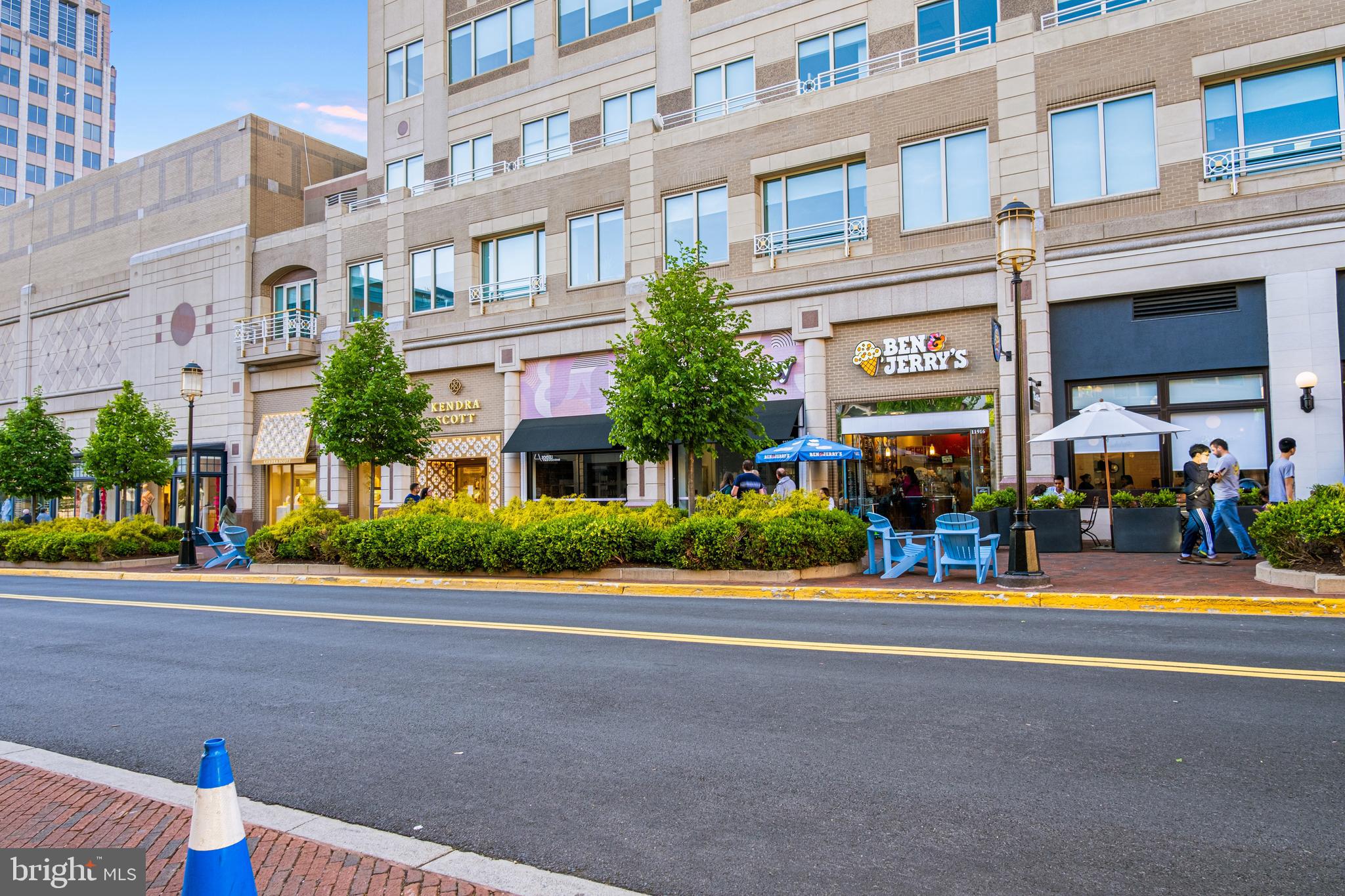 11792 Great Owl Circle Reston, VA 20194 - Photo 49 of 56