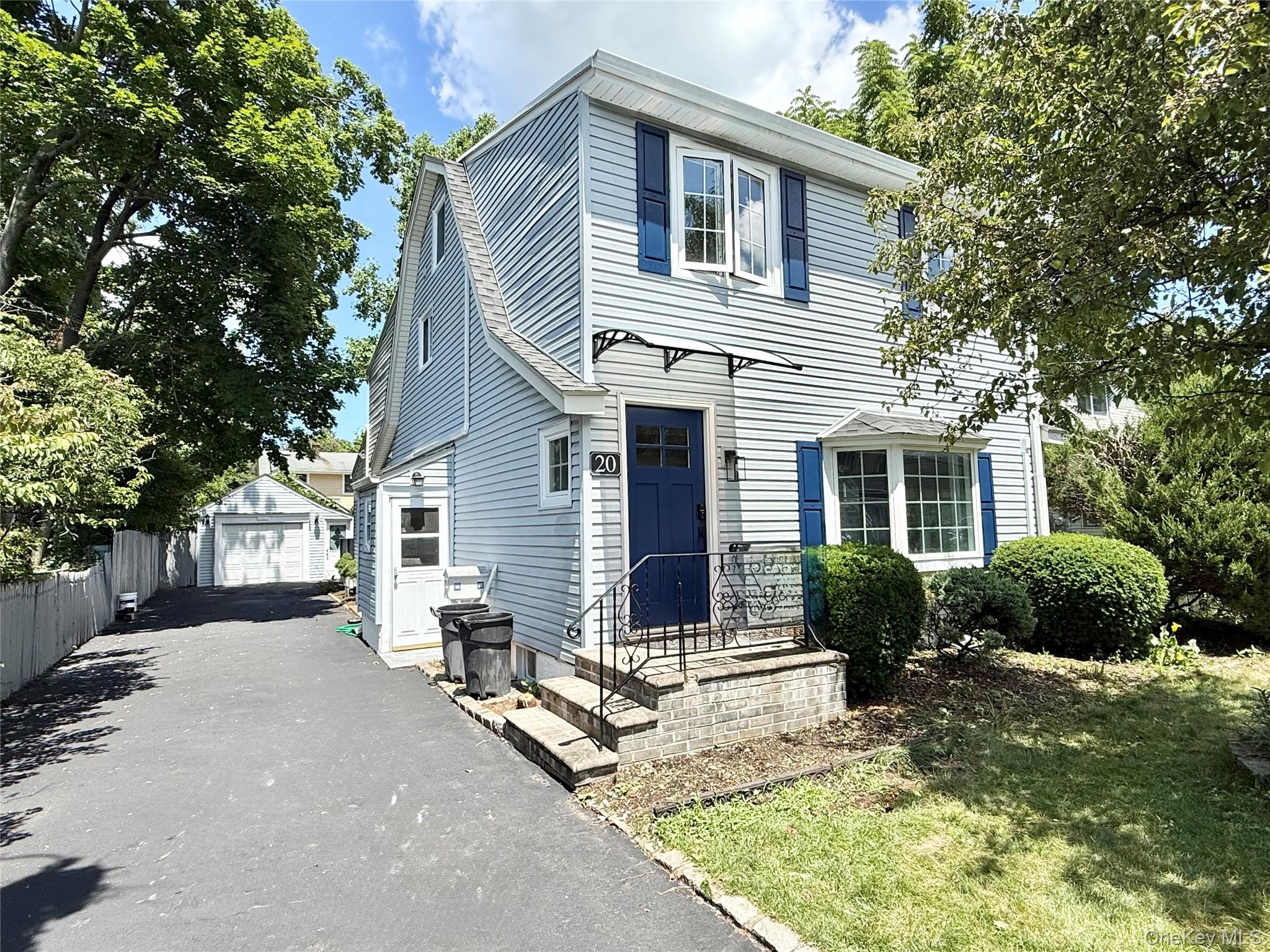 20 Baylis Place Syosset, NY 11791 - Photo 20 of 21