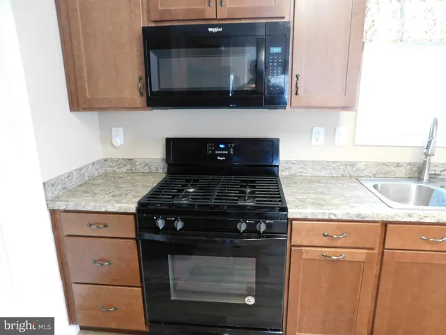 $265,000 | 5 Sandpiper Drive, Bechtelsville, PA 19505