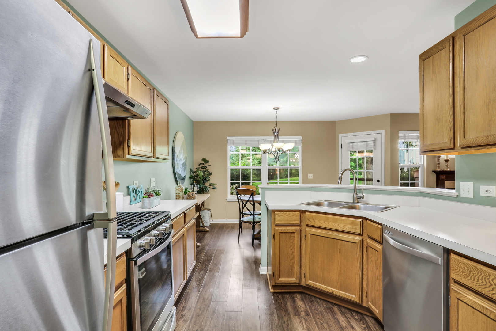 7029 South Stratton Lane, Unit 7029 Gurnee, IL 60031 - Photo 15 of 35