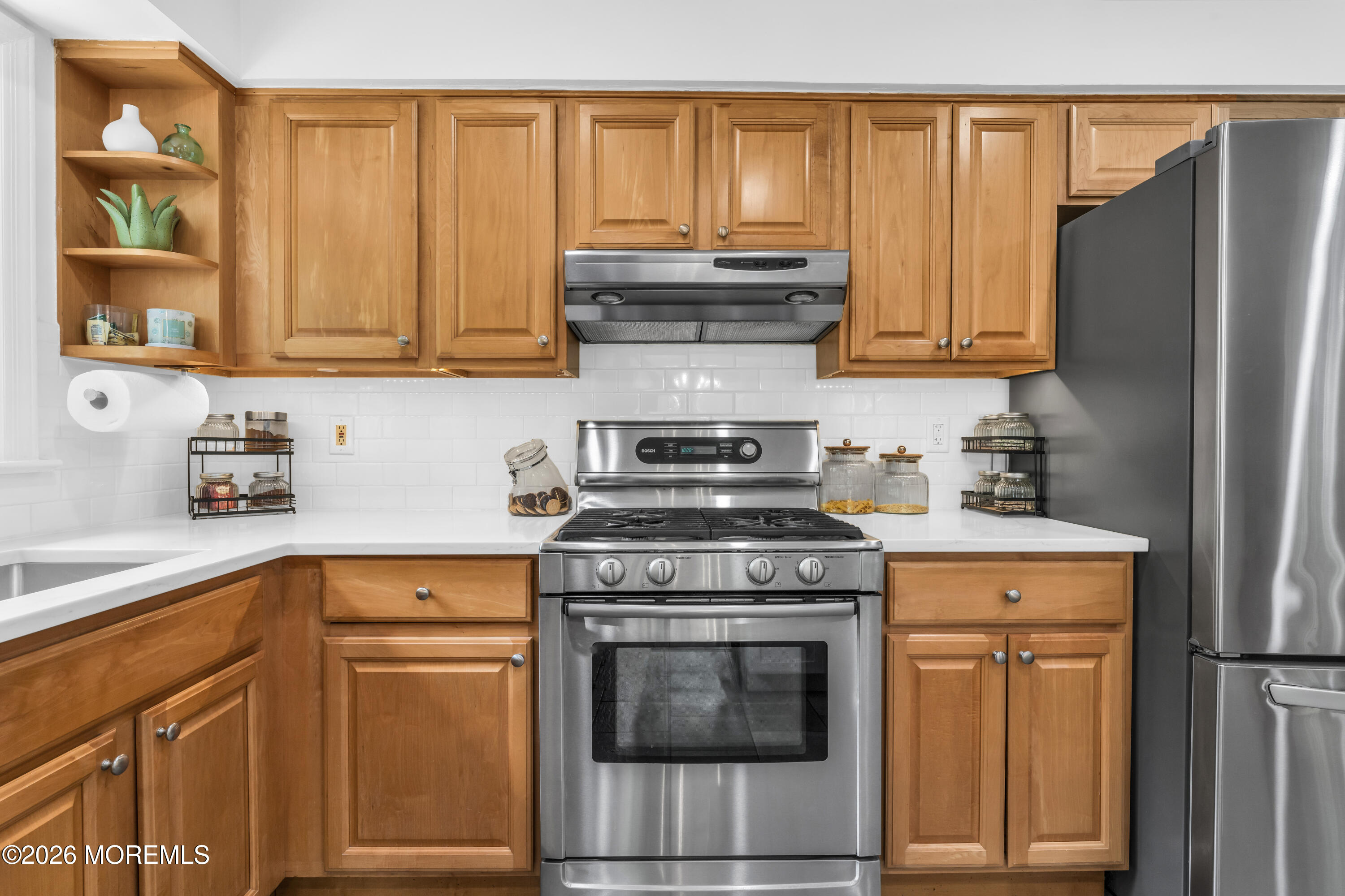 840 Nutswamp Road Red Bank, NJ 07701 - Photo 11 of 54 photos_high_resolution_HOMMATI457
