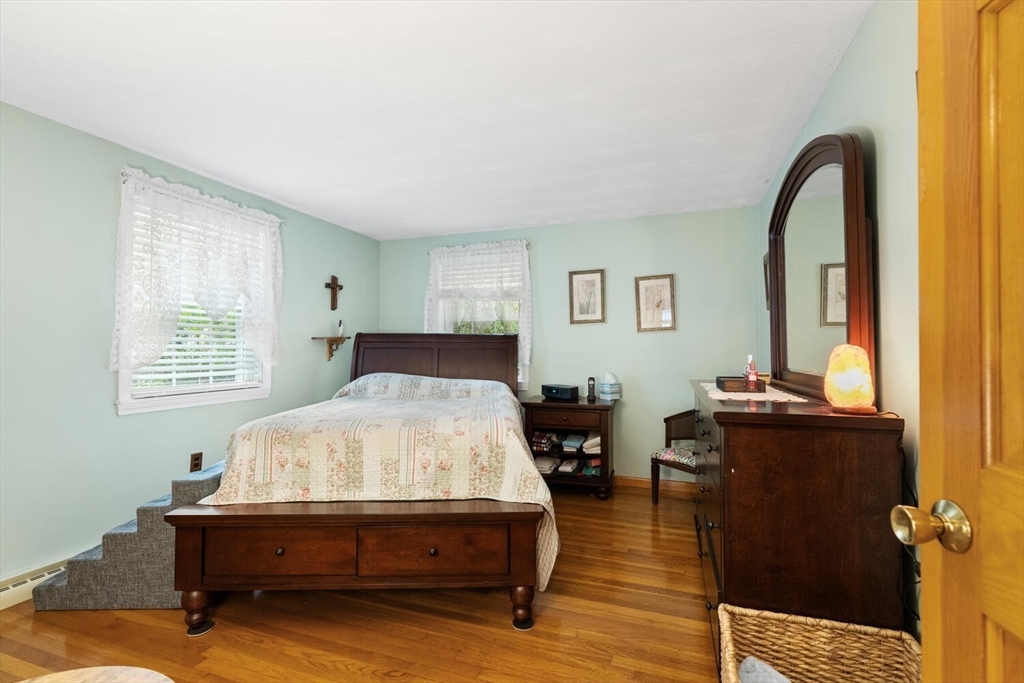 25 Grove Street Billerica, MA 01821 - Photo 16 of 35 Gallery Image 16