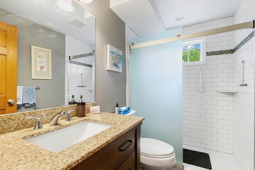25 Grove Street Billerica, MA 01821 - Photo 17 of 35 Gallery Image 17
