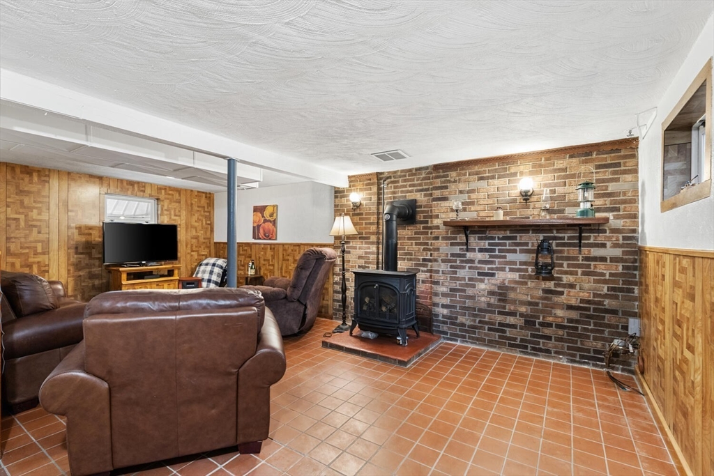 25 Grove Street Billerica, MA 01821 - Photo 25 of 35 Gallery Image 25
