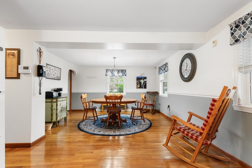 25 Grove Street Billerica, MA 01821 - Photo 10 of 35 Gallery Image 10