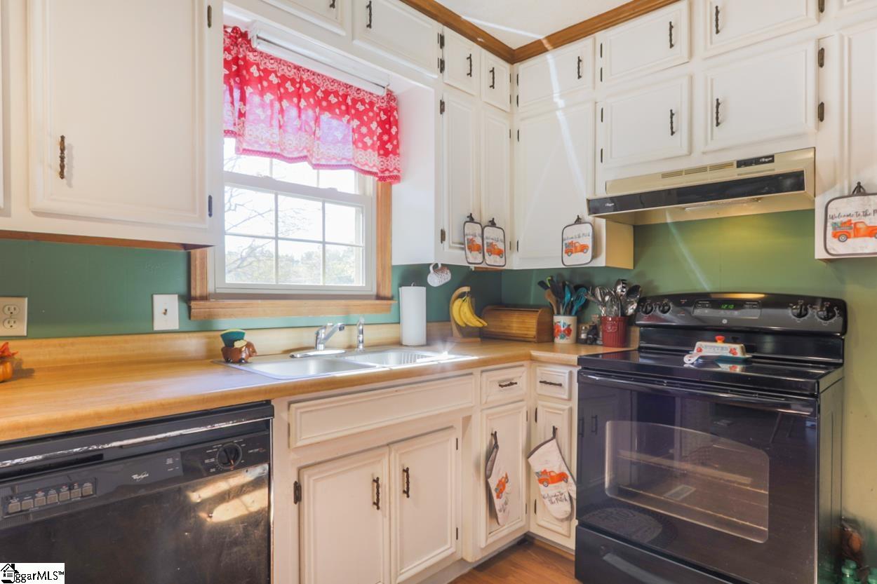 105 McJunkin Road Central, SC 29630 - Photo 10 of 34 Gallery Image 10