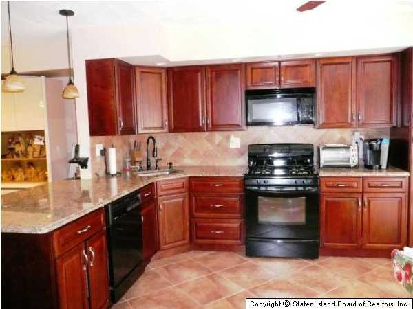 291 Signs Road, Unit A Staten Island, NY 10314 - Photo 3 of 10 Additional Photo