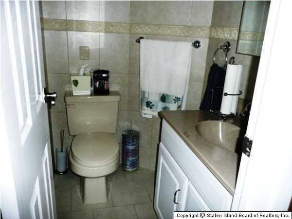 291 Signs Road, Unit A Staten Island, NY 10314 - Photo 8 of 10 Additional Photo