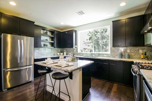 $4,200 | 890 White Moonstone Loop, San Jose, CA 95123