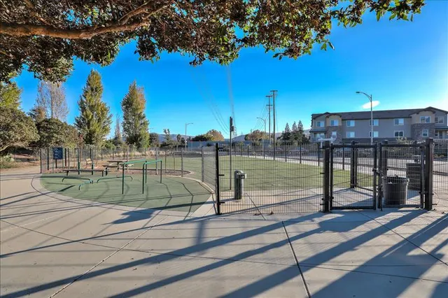 $4,200 | 890 White Moonstone Loop, San Jose, CA 95123