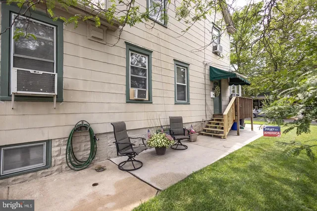 $1,895 | 101 Newton Avenue, Oaklyn, NJ 08107