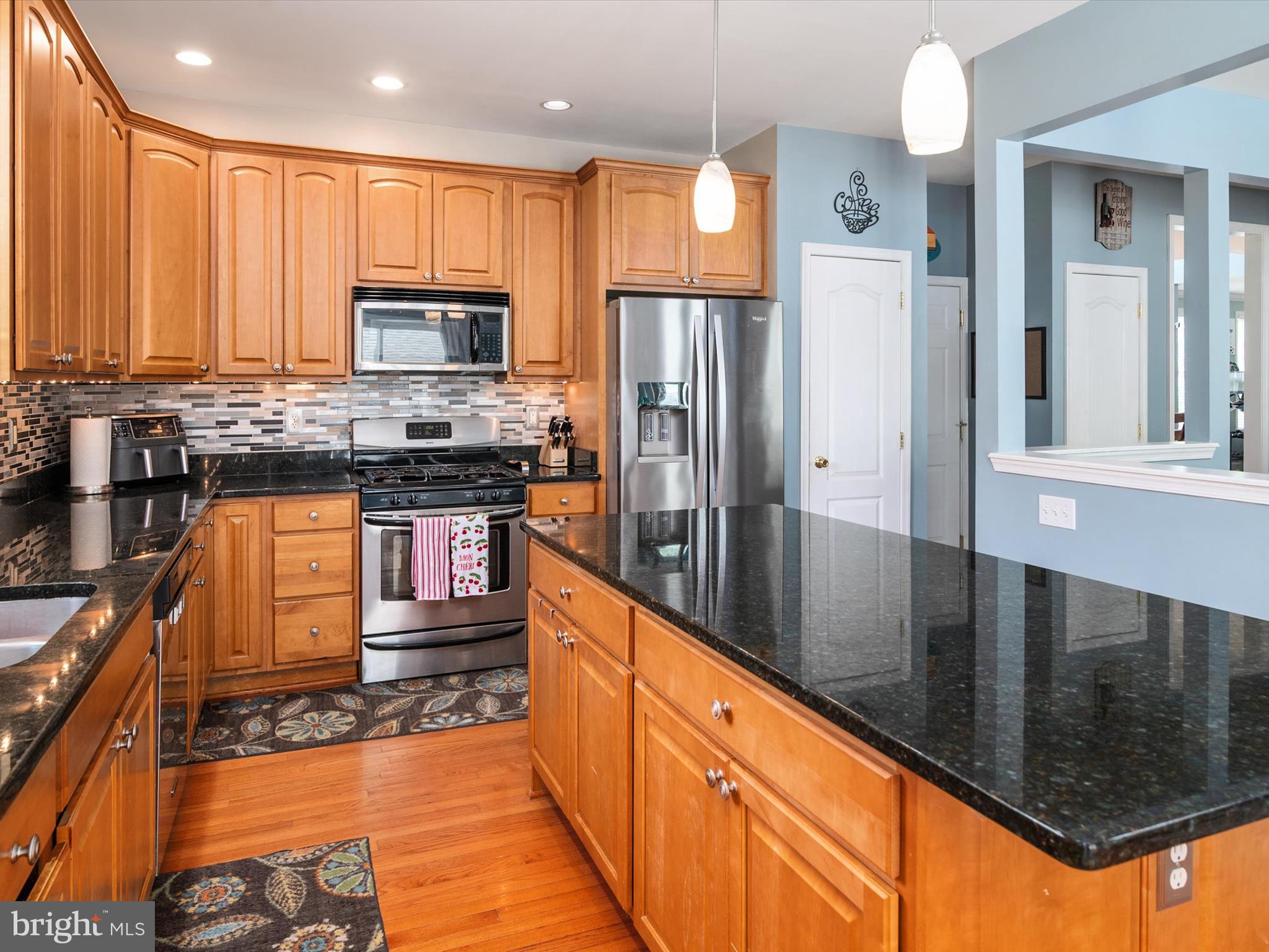 8492 Bussenius Road Pasadena, MD 21122 - Photo 12 of 45