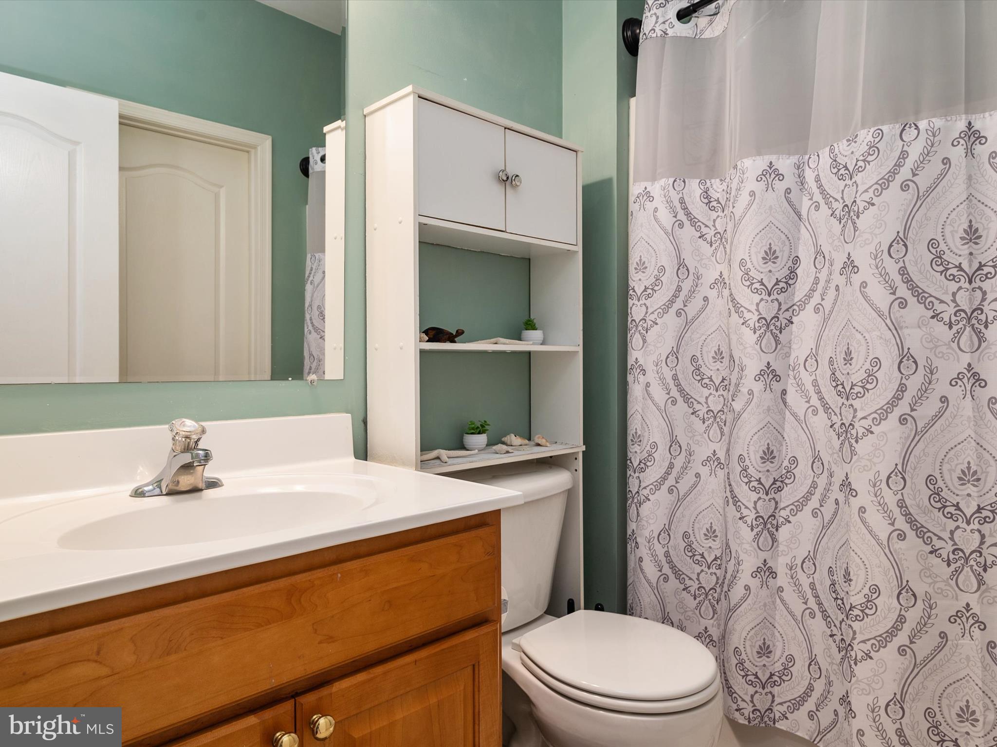 8492 Bussenius Road Pasadena, MD 21122 - Photo 16 of 45