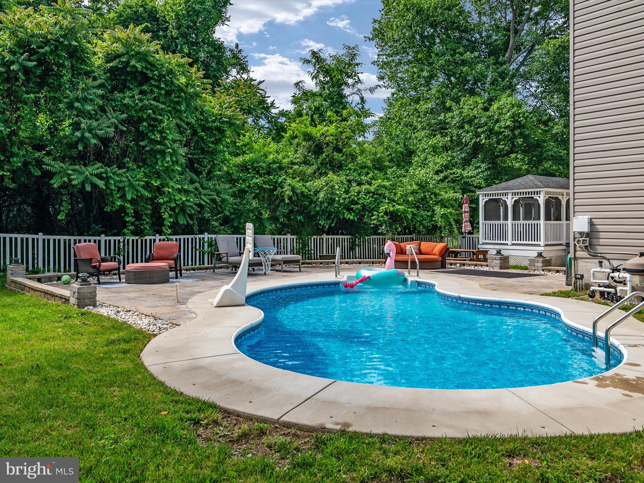 8492 Bussenius Road Pasadena, MD 21122 - Photo 36 of 45