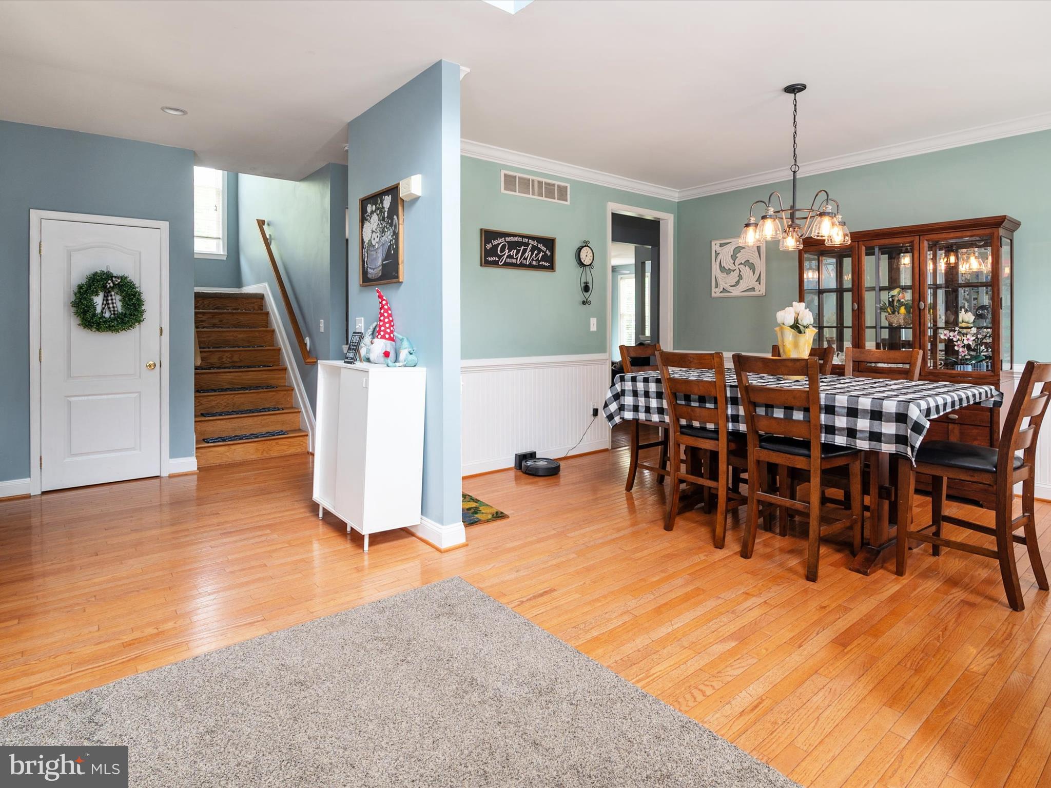 8492 Bussenius Road Pasadena, MD 21122 - Photo 5 of 45