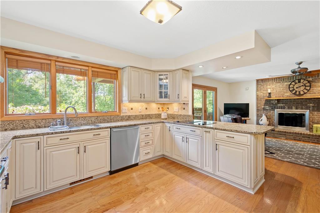 1860 Barclay Hill Road Beaver, PA 15009 - Photo 5 of 25 Gallery Image 5