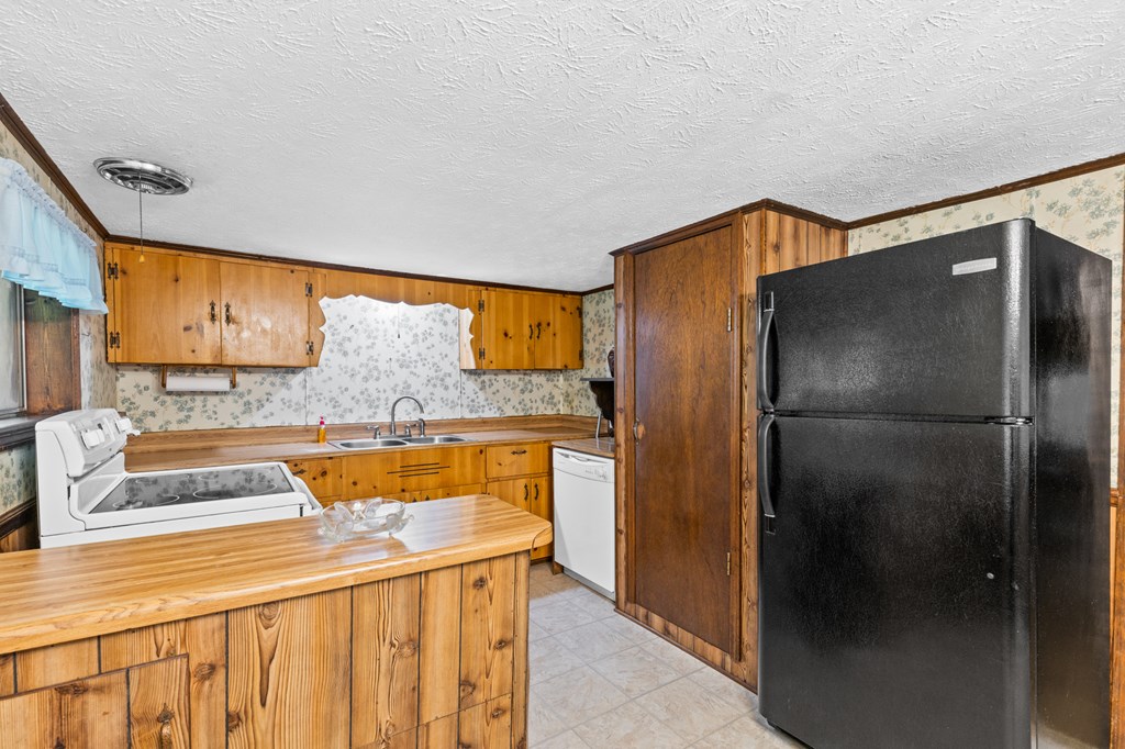 514 Ash Loop Road Blue Ridge, GA 30513 - Photo 11 of 24