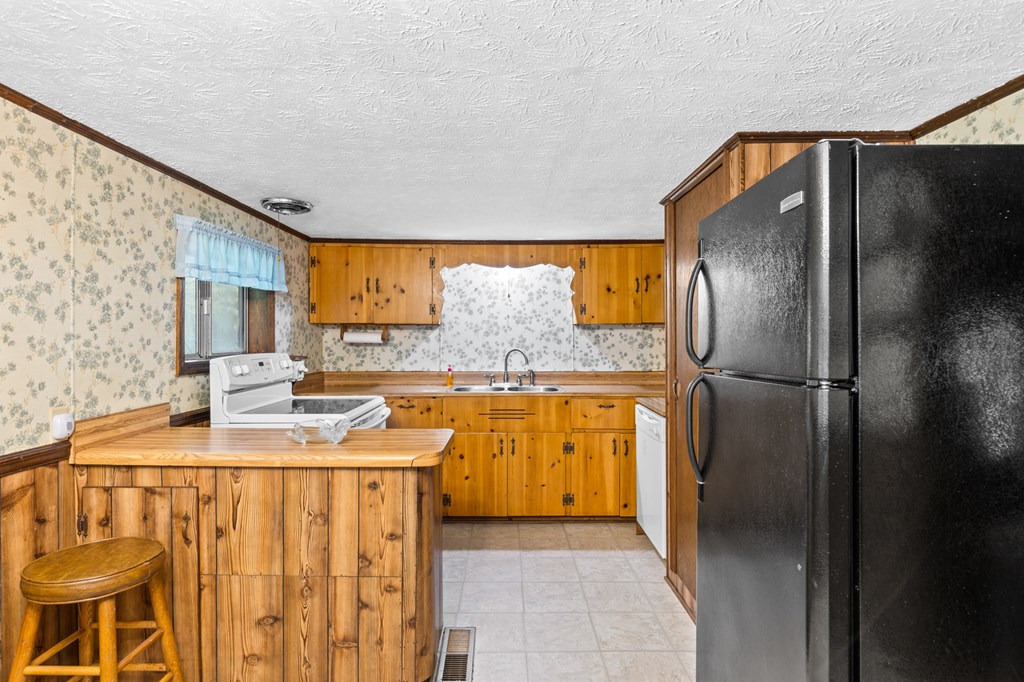 514 Ash Loop Road Blue Ridge, GA 30513 - Photo 10 of 24